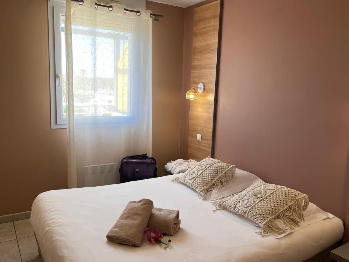 Residence Hoteliere Natureva & Spa Agde Bagian luar foto